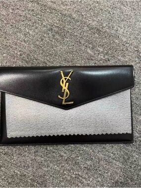 🚩steal Saint Laurent Black and Silver Envelope Clutch with Gold YSL Logo